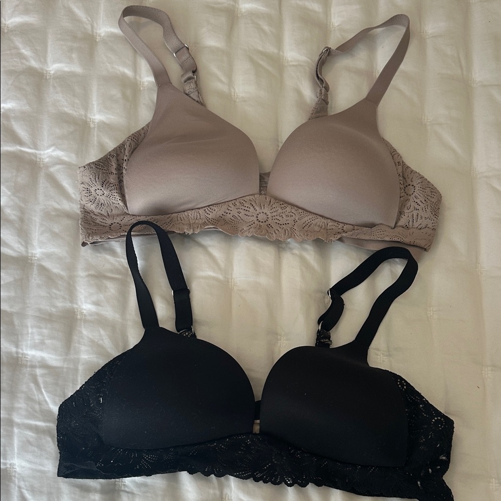 Aerie Lace Trim Bras - Black and Tan